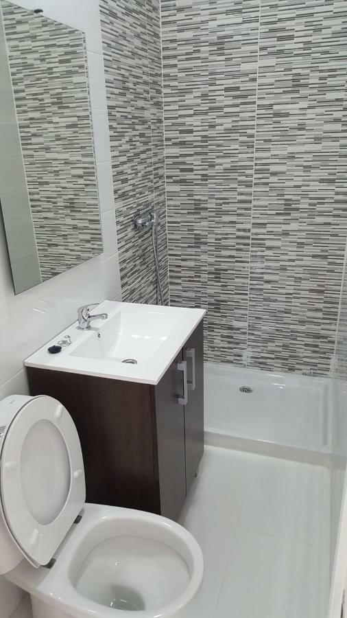 White Apartment Alicante Exterior foto
